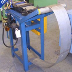 Pneumatic Gripper Feeder