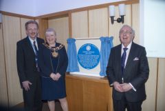 Group Rhodes Receive Blue Plaque